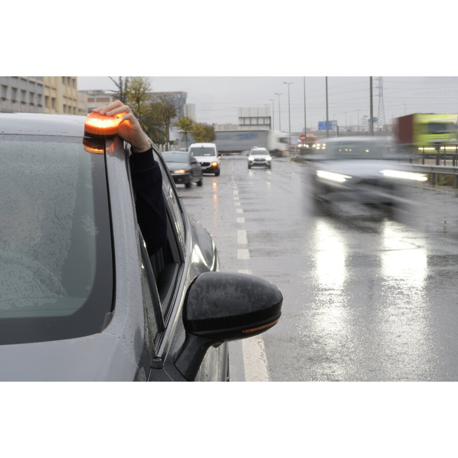 Luz de emergencia V16 DGT 3.0